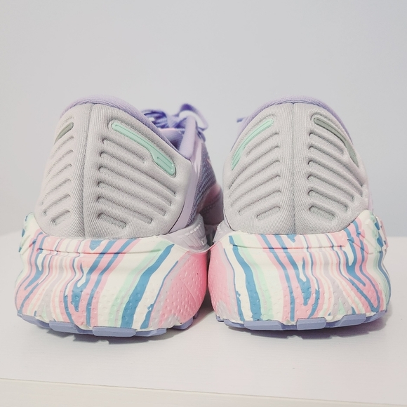 PASTEL Brooks Adrenaline GTS 22 EMPOWER Purple Pink 7.5 Running Shoes NWT Cute! - Picture 4 of 12